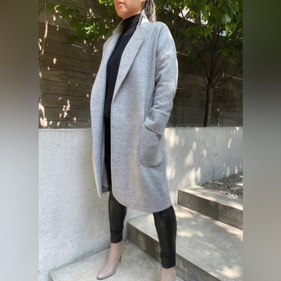 Studio by Yoe, size small, Stylish Gray Overcoat, wool blend, sleek, pockets - Picture 1 of 9